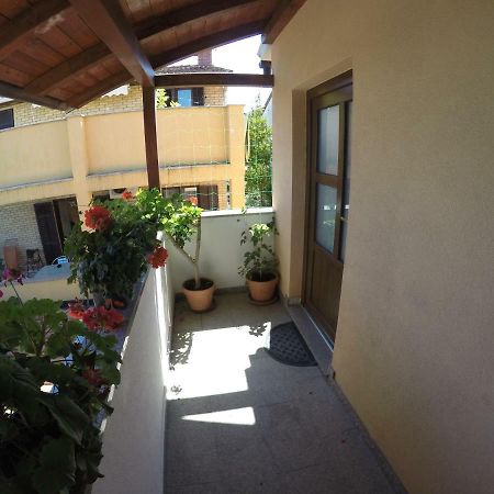 Ferienwohnung Apartman Koralj Pula Exterior foto