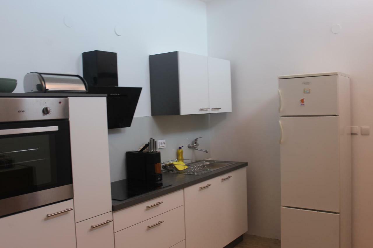 Ferienwohnung Apartman Koralj Pula Exterior foto